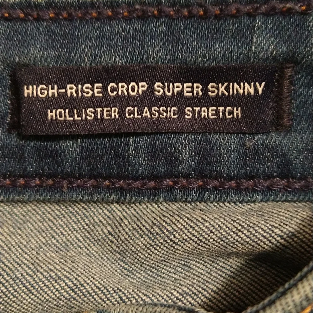 Hollister high rise crop super skinny jeans Sz 5 - Picture 6 of 8